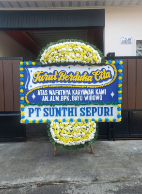 Papan Bunga Duka di Sembakung
