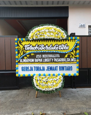 Papan Bunga Duka di Sembakung